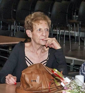 Nel van Hout - Pro Et Contra